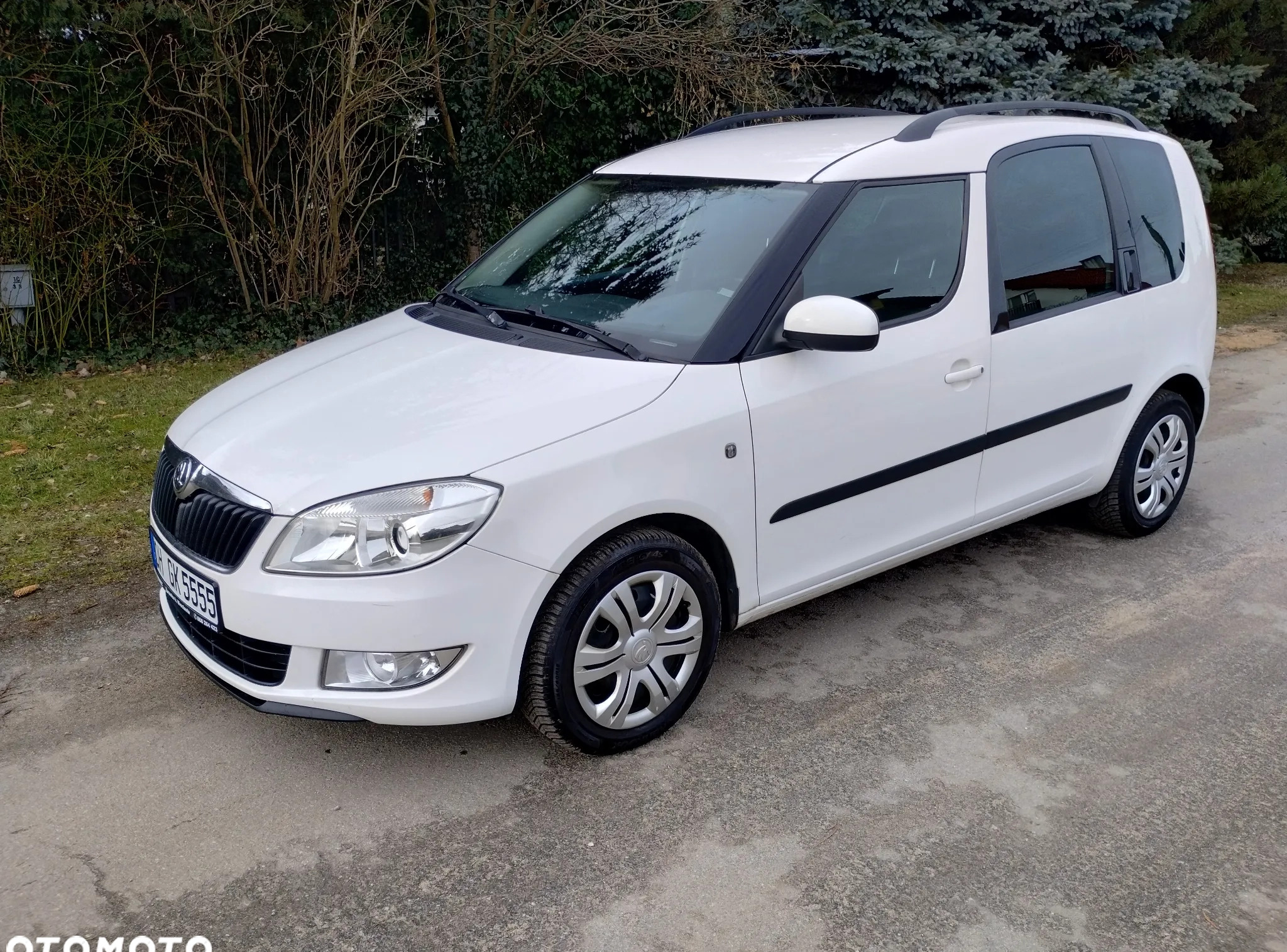 Skoda Roomster cena 19900 przebieg: 289000, rok produkcji 2014 z Mieroszów małe 121